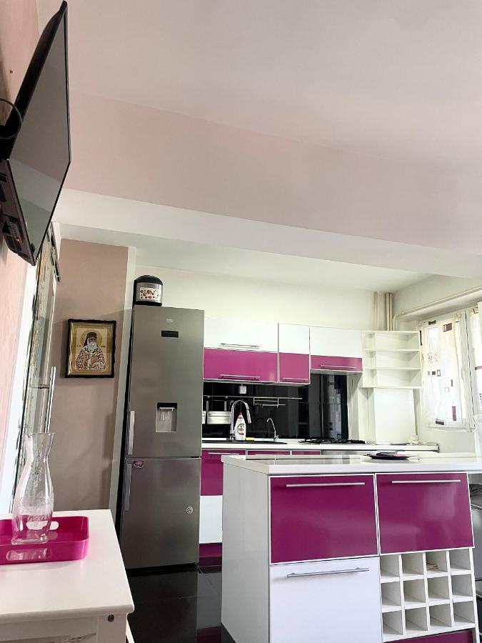 Apartament Cu 3 Dormitoare Jolie.M Apartamento Galaţi Exterior foto